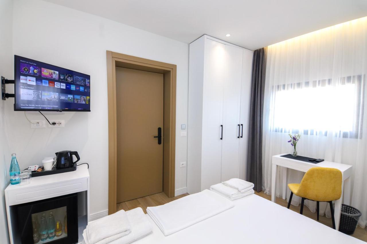 N Hotel City Center By Noshi ติรานา ภายนอก รูปภาพ
